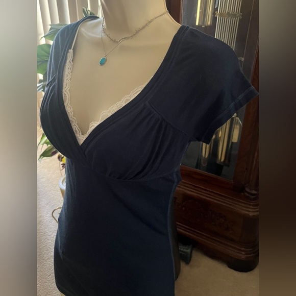 Beautiful Hollister 2000s empire waist babydoll top short sleeves❣️ - Picture 5 of 16